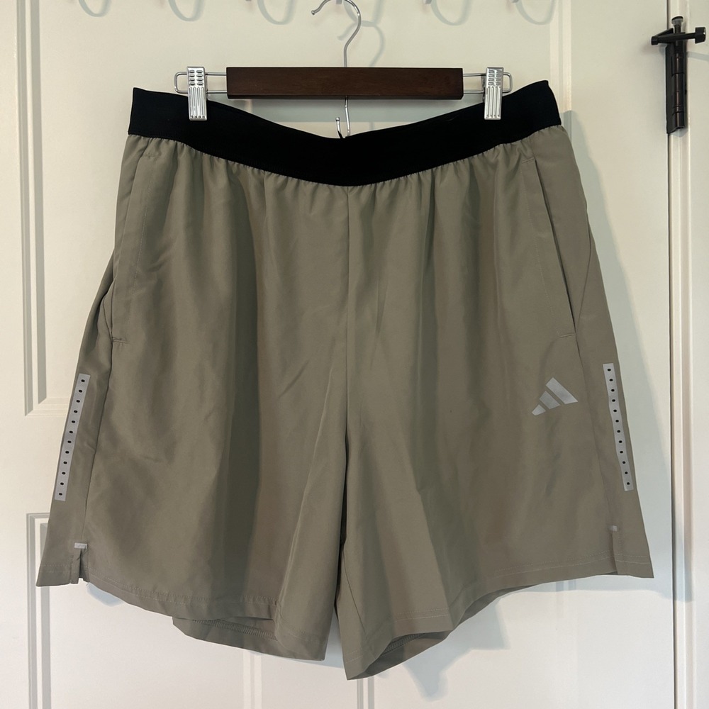 Adidas Training Gym Training Woven Shorts 7" Men's XL IR5879 $40